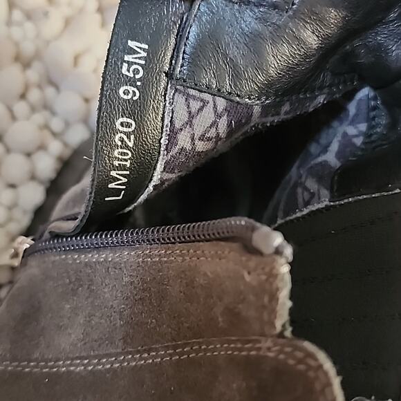 AQUATALIA STYLE CARMIE GREY ZIPPER CLOSURE HEEL BOOTIES WOMAN'S SIZE 9.5 NWOB - Picture 4 of 15